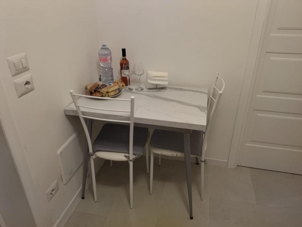 Casa Vacanze Laura1 Lecce Eksteriør bilde
